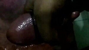 HD-video av svart stor kuk cumshot